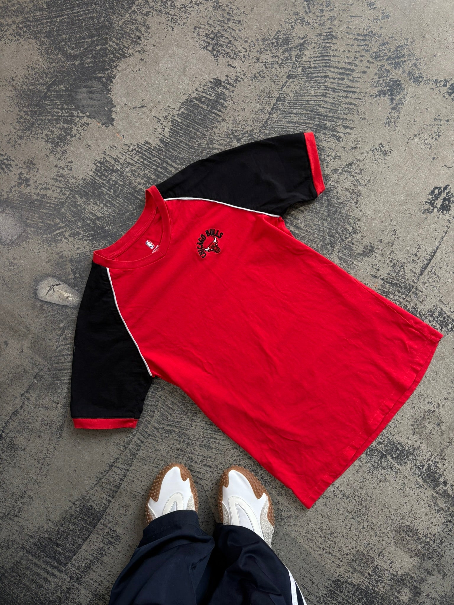 T-shirt NBA Chicago Bulls manica raglan rossa XS