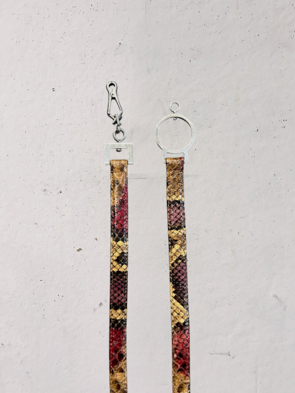 Harness Belt in pitone bordeaux/sabbia moschettone girevole