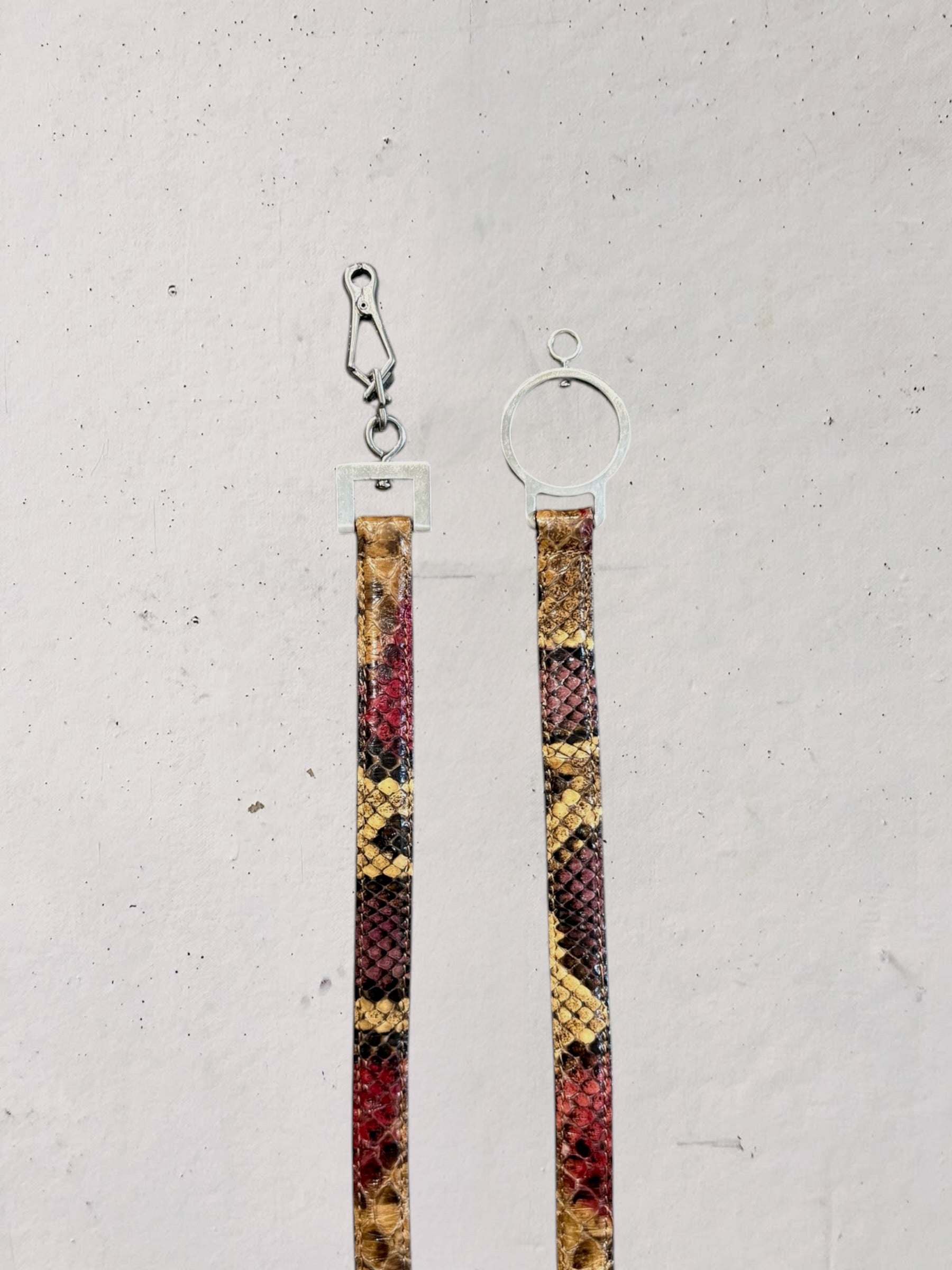 Harness Belt in pitone bordeaux/sabbia moschettone girevole