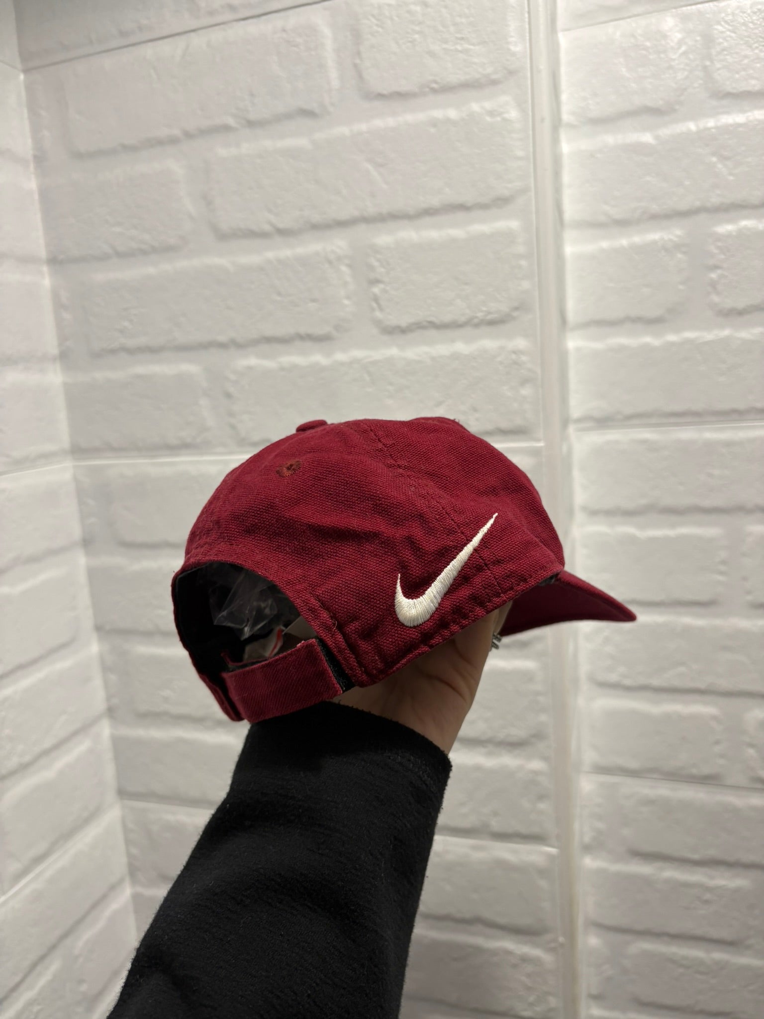 Cappello Nike Heritage bordeaux logo ricamato