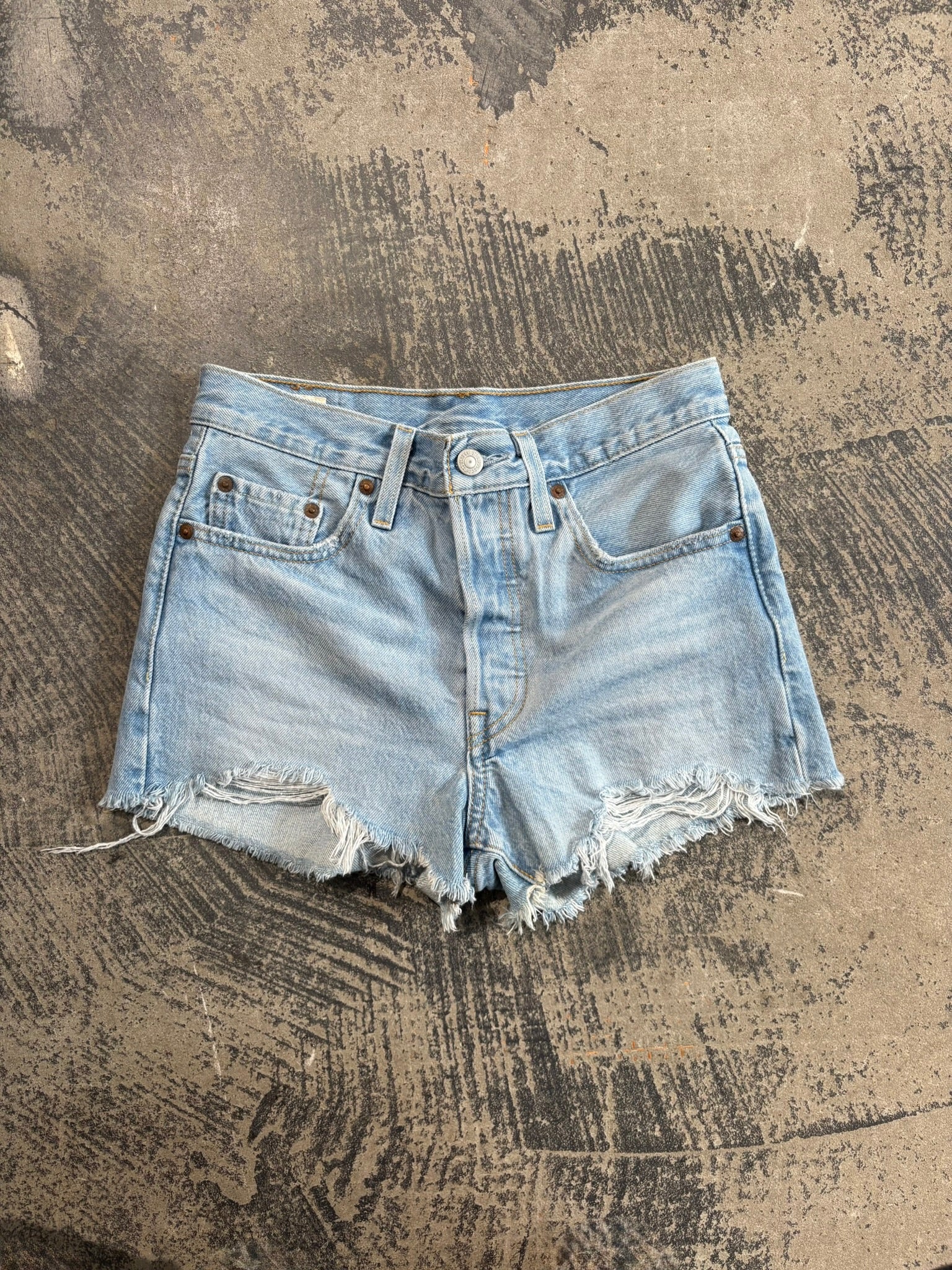 Shorts Levi's 501 Vintage Custom Cut-Off denim chiaro W24