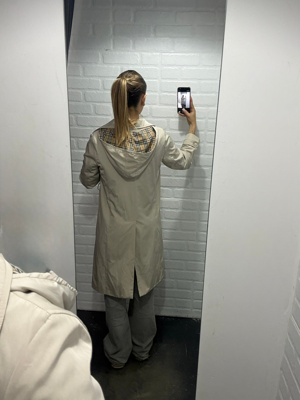Trench Burberrys donna cappuccio rimovibile beige chiaro/Nova Check M
