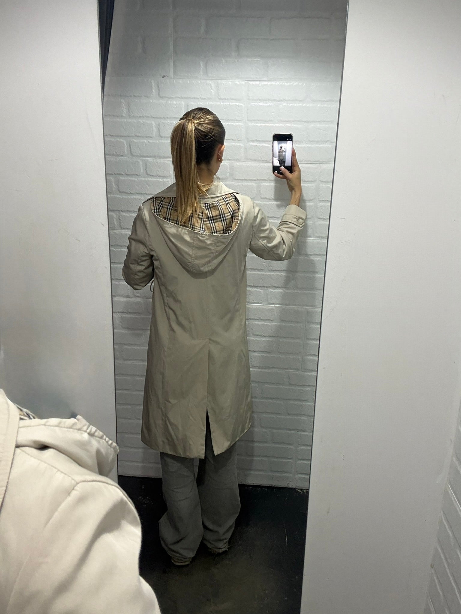 Trench Burberrys donna cappuccio rimovibile beige chiaro/Nova Check M