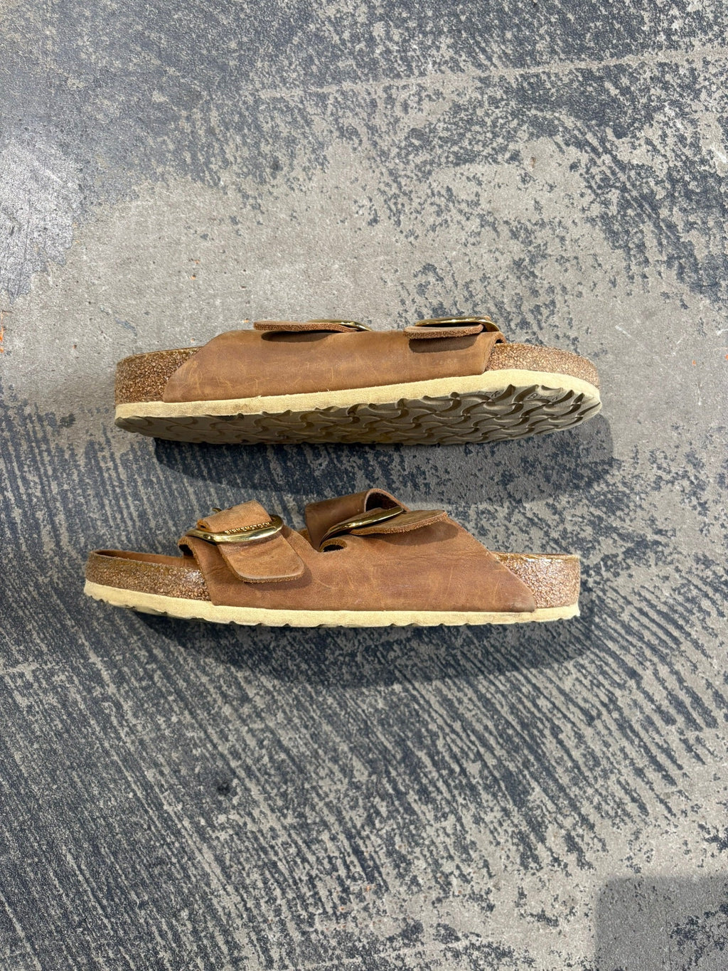 Sandali Birkenstock Arizona Big Buckle in pelle Nubuck marrone N. 39