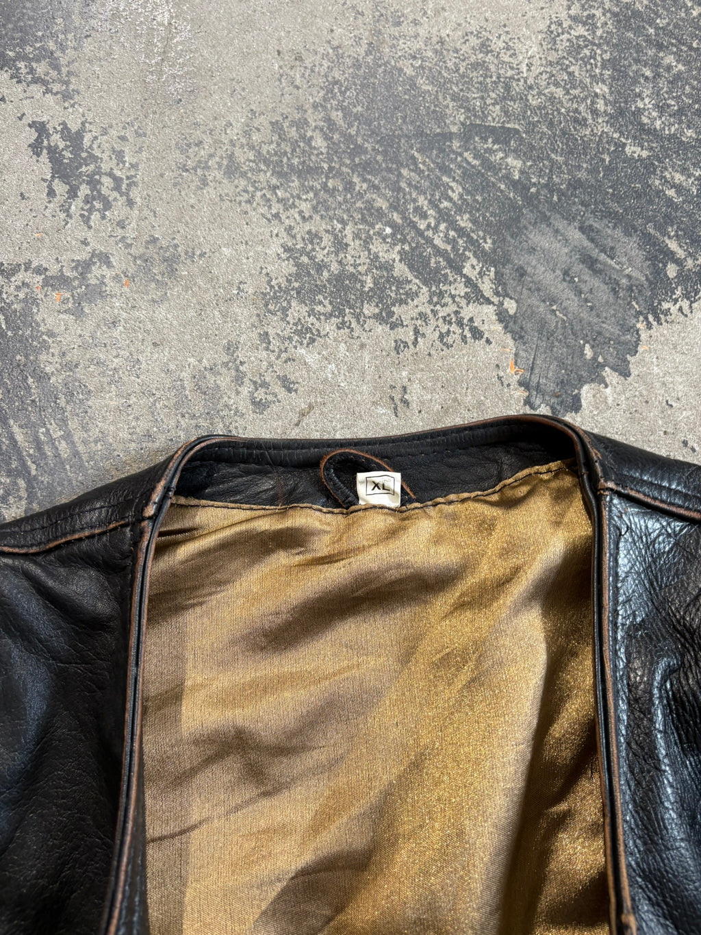 Gilet moto biker pelle nero effetto invecchiato stringhe laterali XL