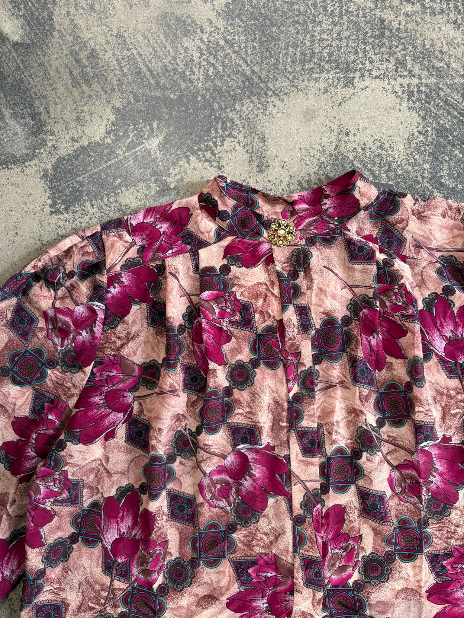 Camicia El Corte Inglés spilla gioiello fantasia floreale magenta/rosa L/XL