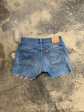 Shorts Levi's 501 CT denim medio orlo taglio vivo